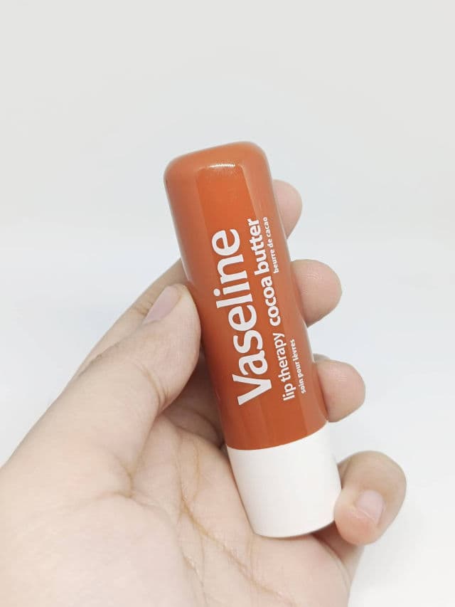 Vaseline Lip Therapy Cocoa Butter Stick review photo by salsabila539