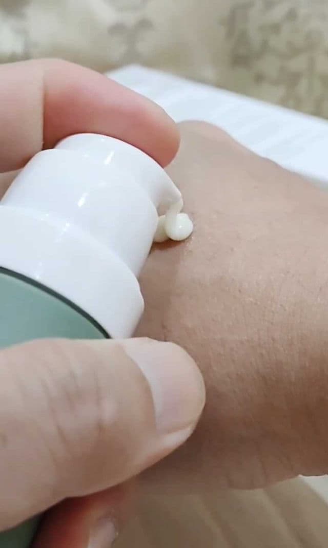 Profhilo Haenkenium Cream review photo by nickysano