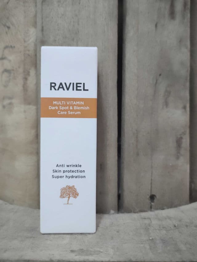 RAVIEL Multi Vitamin Dark Spot & Blemish Care Face Serum review photo by nickysano
