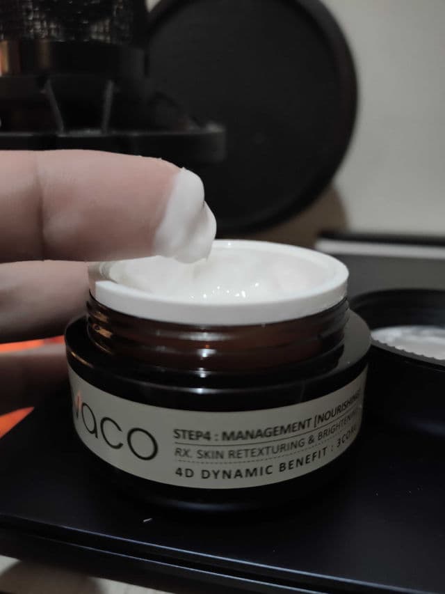 Ovaco 4D Dynamic Benefit Step 4: Management review photo by nickysano