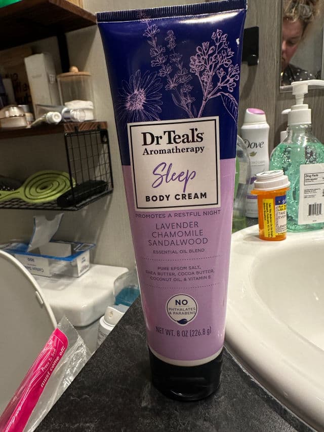 Dr Teal's Melatonin Sleep Body Lotion review photo by lisal228