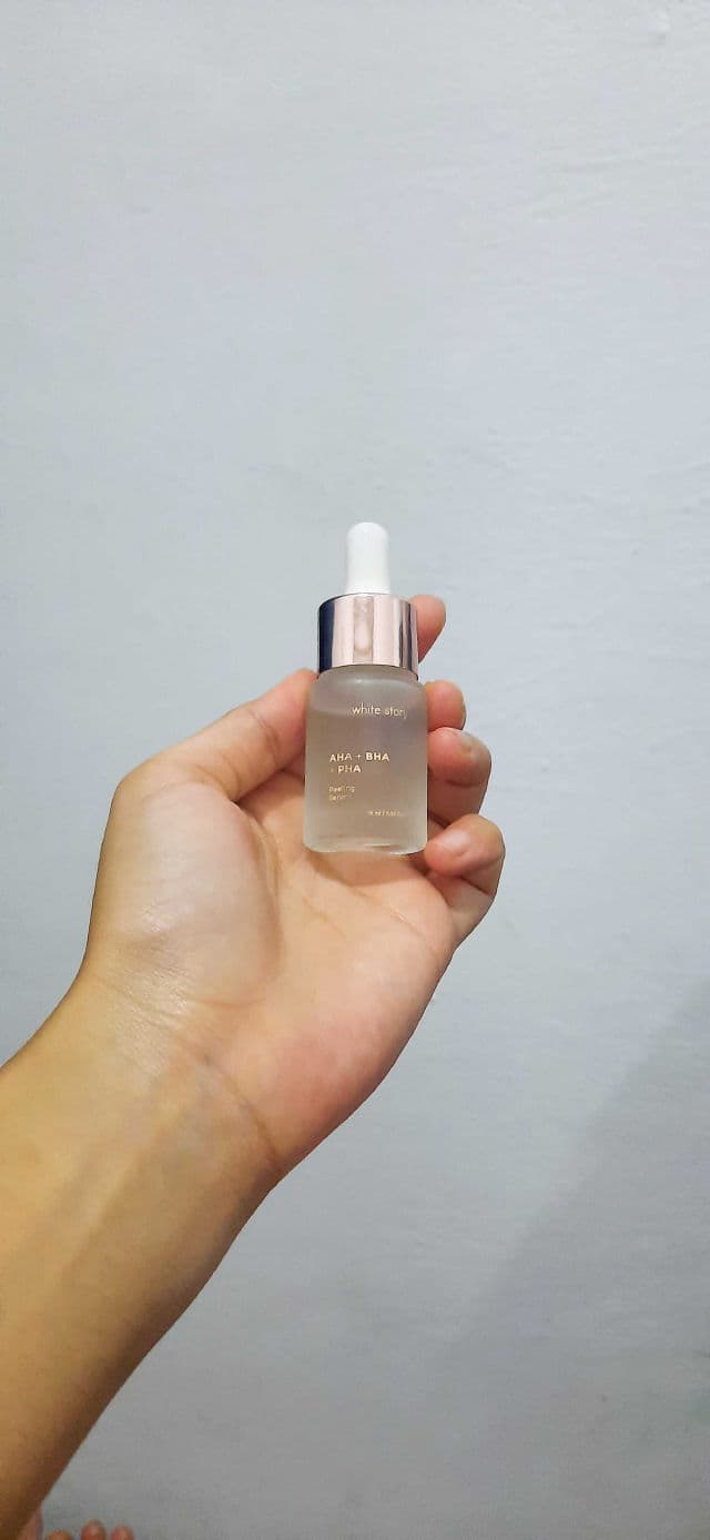 white story Peeling Serum review photo by alvianita