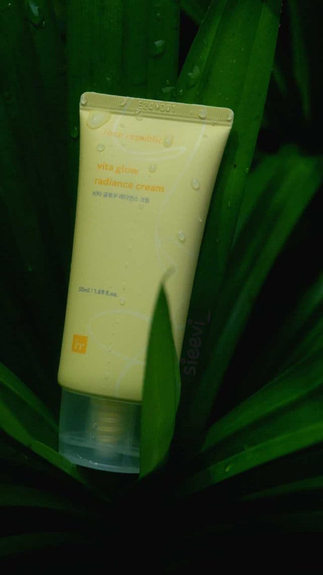 Face Republic Vita Glow Radiance Cream review photo by alvianita