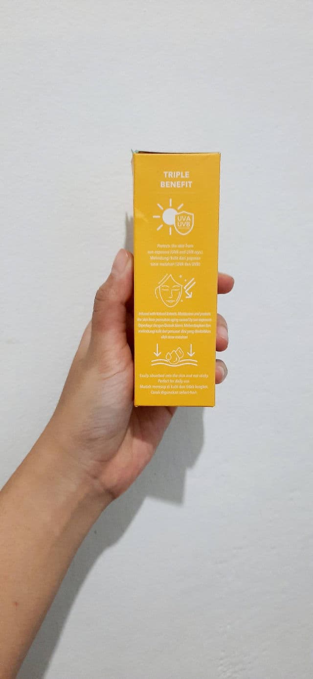 Nuface Cover Me Sun Shield SPF 50 PA++ review photo by alvianita
