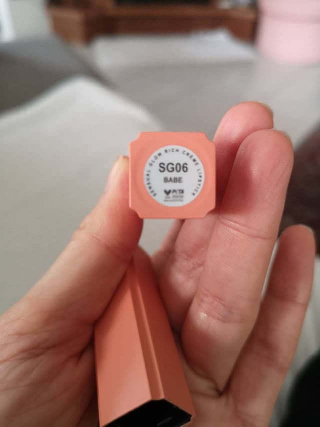 Oulac Cosmetics G09 #Hastag review photo by fiorerosatester