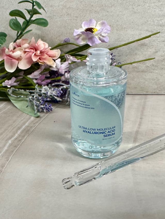 ISNTREE Ultra-Low Molecular Hyaluronic Acid Serum review photo by PrincessOnABudget