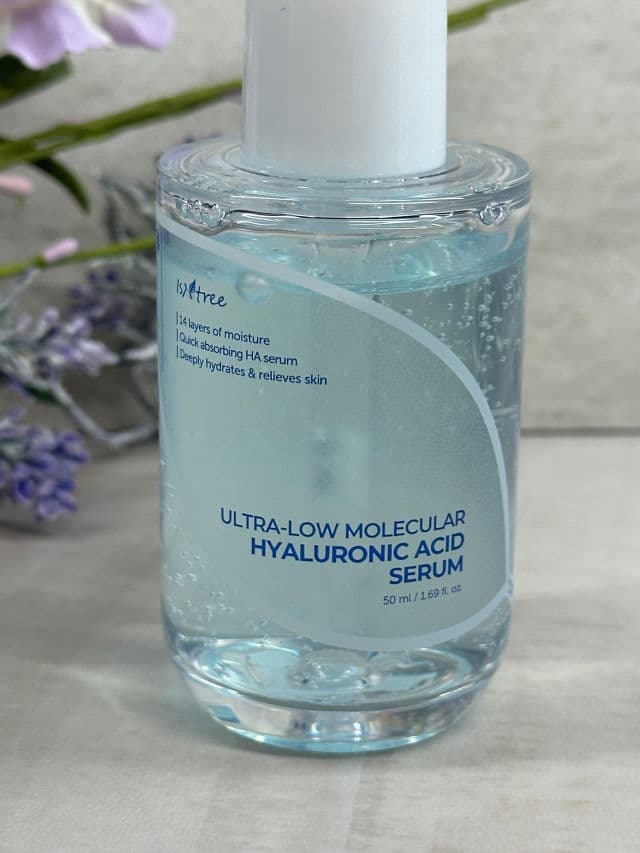 ISNTREE Ultra-Low Molecular Hyaluronic Acid Serum review photo by PrincessOnABudget