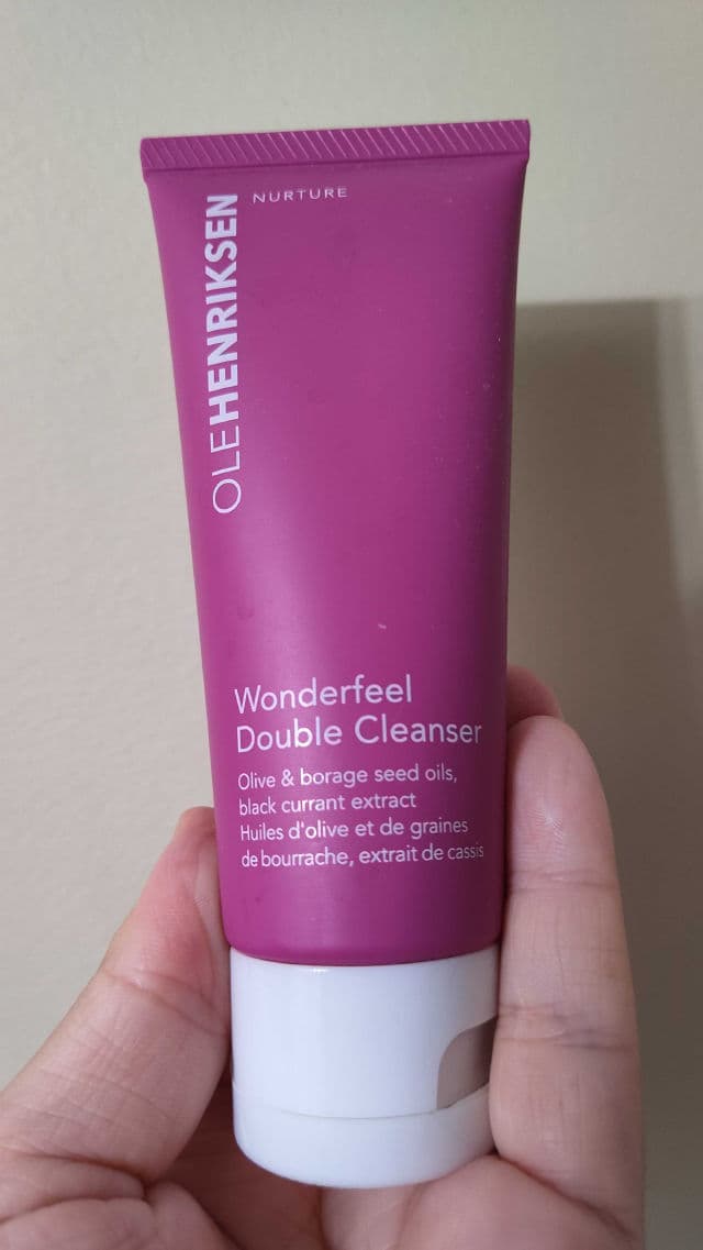 Ole Henriksen Wonderfeel Double Cleanser review photo by JBsmile