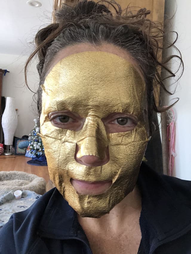 FaceTory Be Bright Be You Gold Foil Sheet Mask- Brightening review photo by moorejennie78