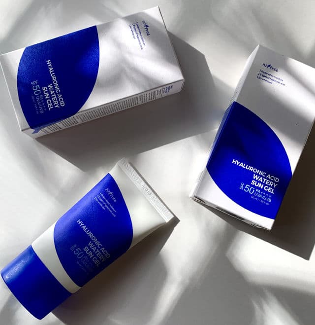 ISNTREE Hyaluronic Acid Watery Sun Gel SPF50+ PA++++ review photo by Funthingsnstuff