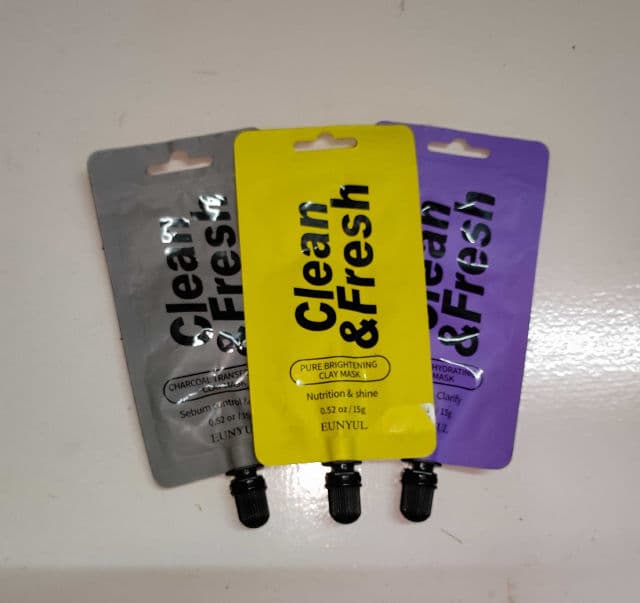 EUNYUL Clean & Fresh Charcoal Transforming Clay Mask review photo by berrie
