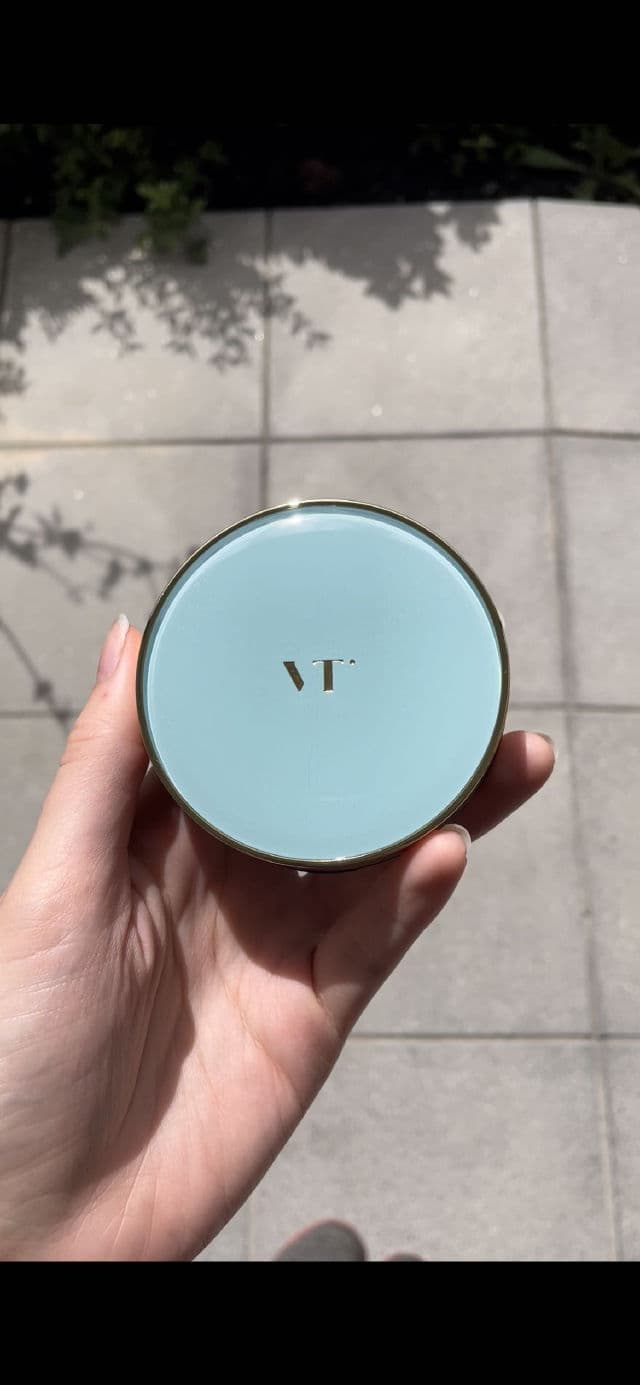 VT COSMETICS Cica Essence Sun Pact SPF50+ PA+++ review photo by barefacedbty