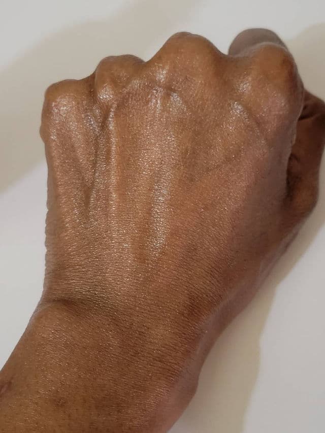 Bueno Hydro Volume Lift Serum review photo by GlowMai2