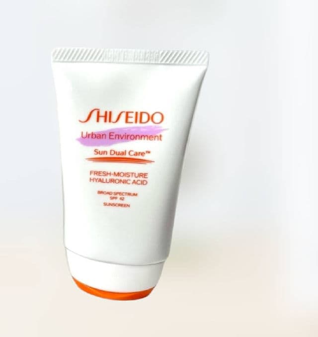 Shiseido Urban Environment Sun Care Dual Fresh Moisture Hyaluronic Acid SPF 42 review photo by GlowMai2
