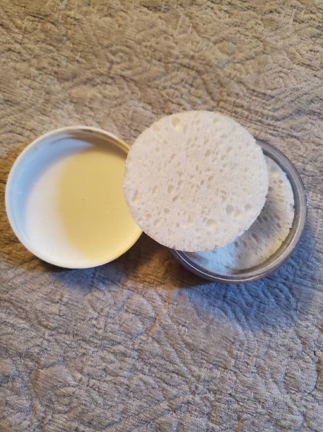 Urban Skin Rx Clear Skin Cleansing Bar review photo by GlowMai2