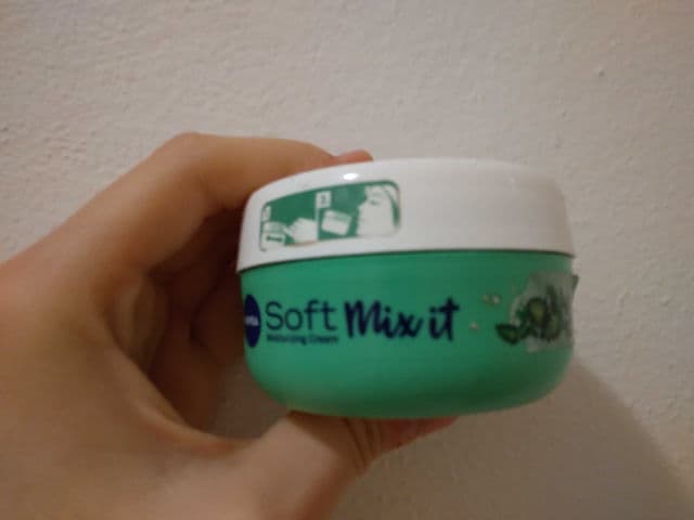 Nivea Soft Mix Me I am Chilled Oasis One review photo by pickyyuser