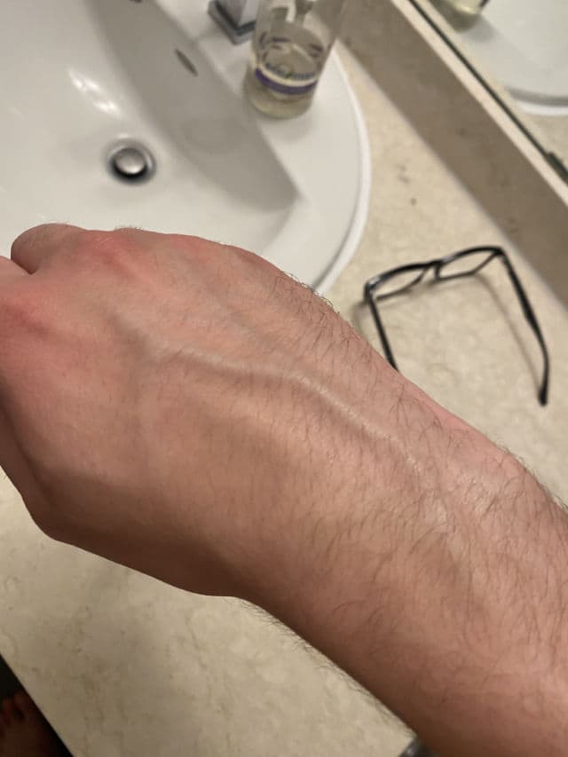 Krave Beauty Beet The Sun SPF 40 PA+++ review photo by rainerallon