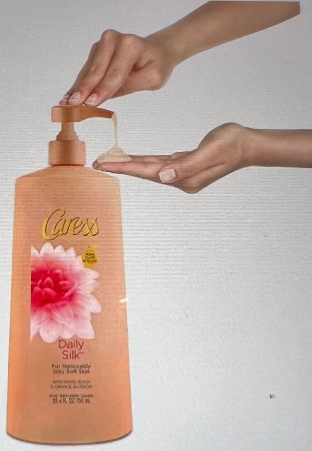 Caress Daily Silk White Peach & Orange Blossom Body Wash review photo by Spicesofbeauty