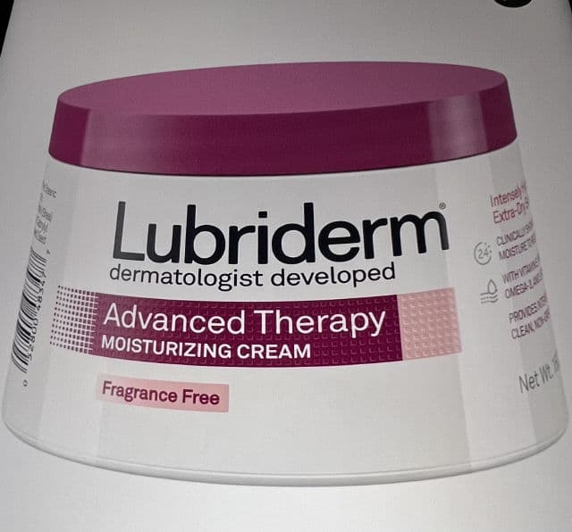 Lubriderm Advanced Therapy Moisturizing Cream - Fragrance-Free review photo by Spicesofbeauty