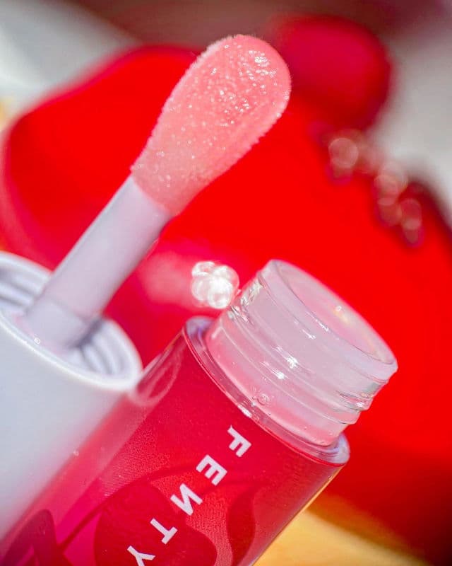Fenty Skin Cherry Treat Conditioning + Strengthening Lip Oil review photo by MartaFra