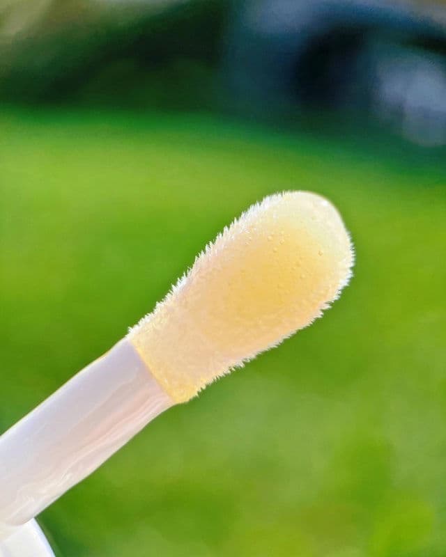 A'pieu Honey & Milk Lip Balm review photo by MartaFra