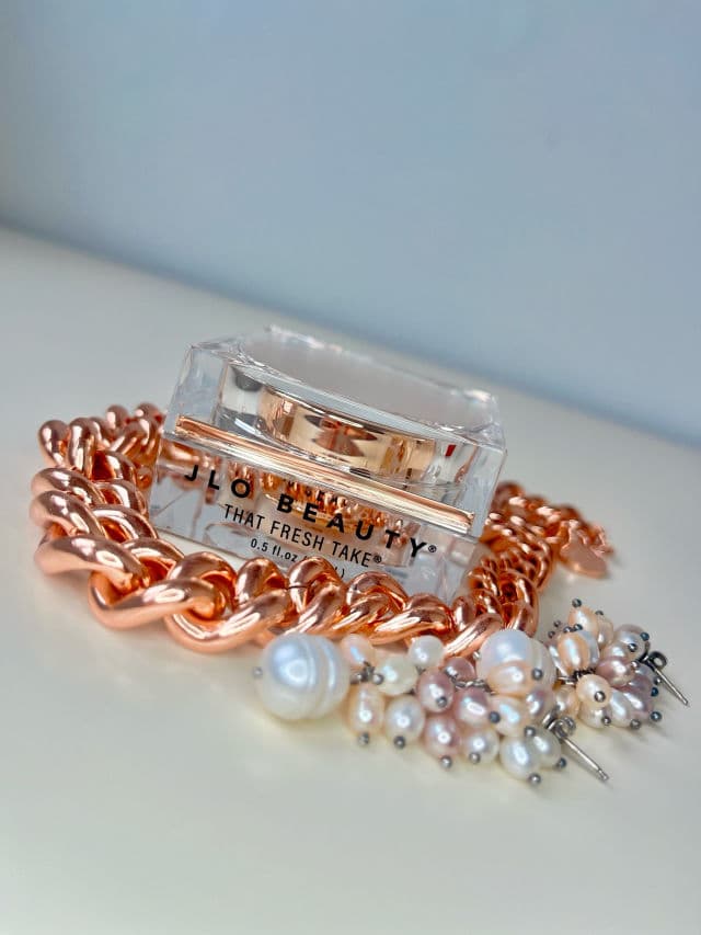 JLo Beauty That Fresh Take - Brightening Eye Cream review photo by MartaFra