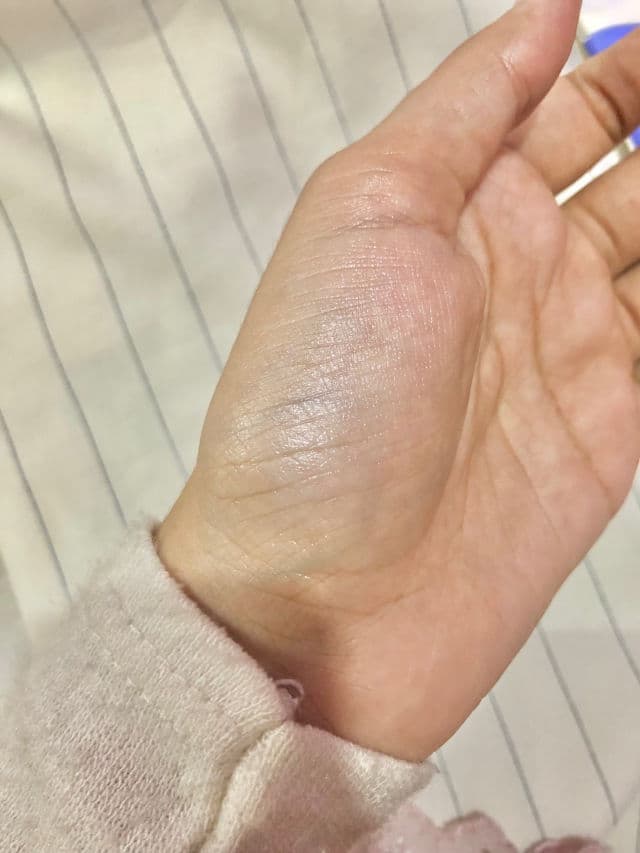 Hyaluronic Acid Natural Sun Cream SPF50+ PA++++ product review