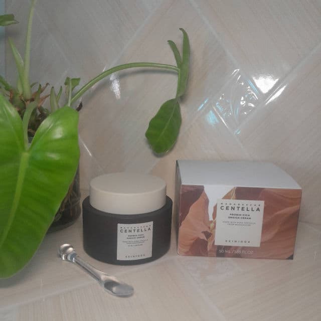 SKIN1004 Madagascar Centella Probio-Cica Enrich Cream review photo by tatiana22