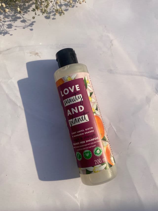 Love Beauty and Planet Vegan Keratin & Sun-Kissed Mandarin Shampoo review photo by Haloandglitter