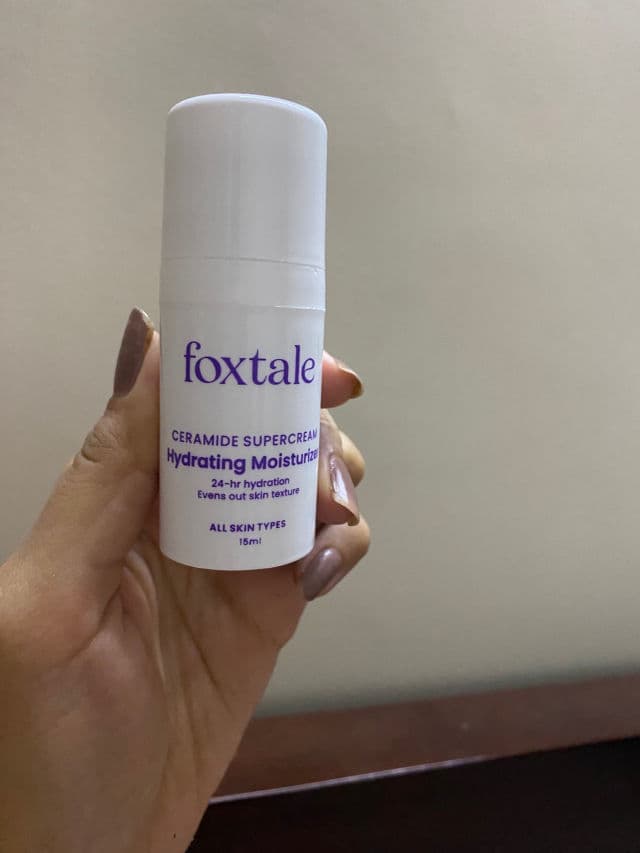 Foxtale Ceramide Supercream Moisturizer review photo by Haloandglitter