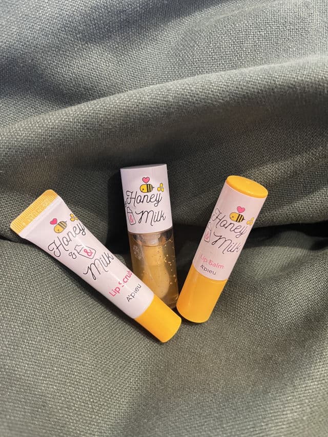 A'pieu Honey & Milk Lip Balm review photo by Biucikacska