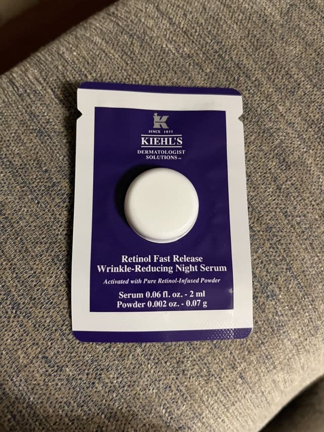 Kiehl's Retinol Fast Release Wrinkle-Reducing 0.3% Night Serum review photo by Biucikacska