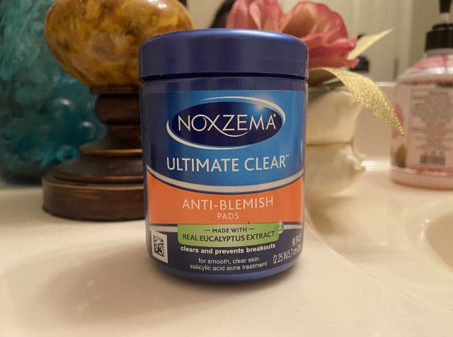 Noxzema Ultimate Clear Anti-Blemish Face Pads Anti Blemish review photo by CSweet94