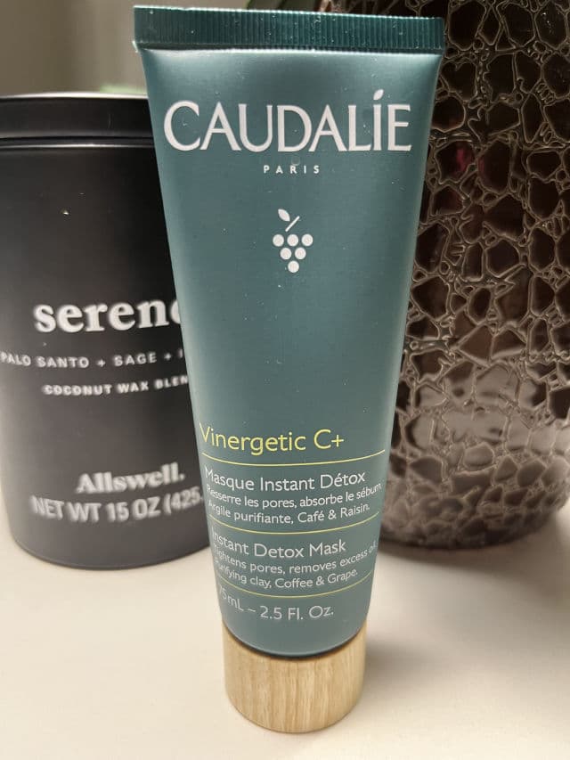 Caudalie Paris Vinergetic C+ Instant Detox Mask  review photo by CSweet94
