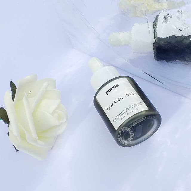 Portia Skin Tamanu Oil review photo by AmyPratami