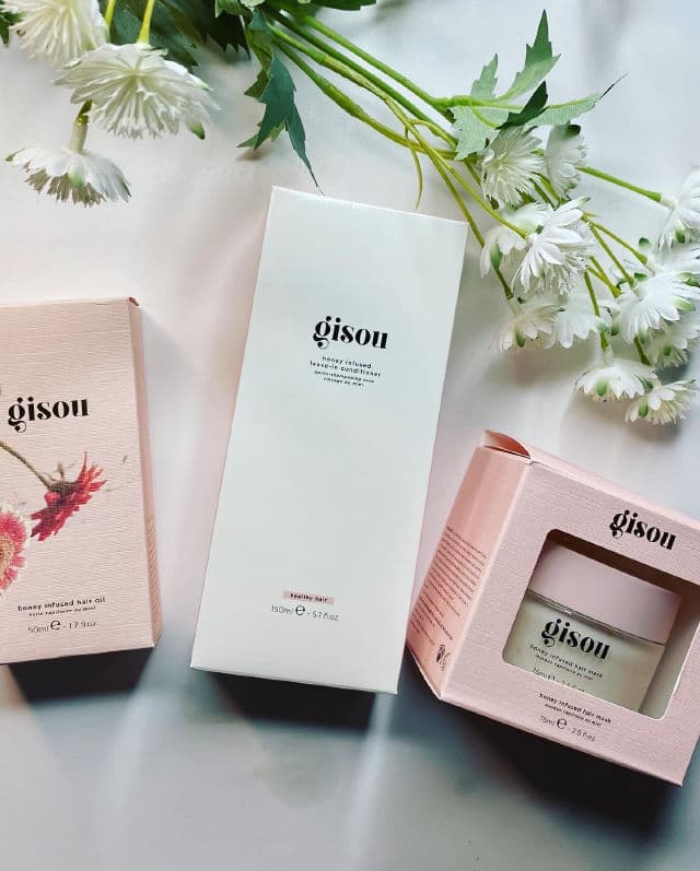 Gisou Honey Infused Leave-In Conditioner review photo by IowaBeautyLover