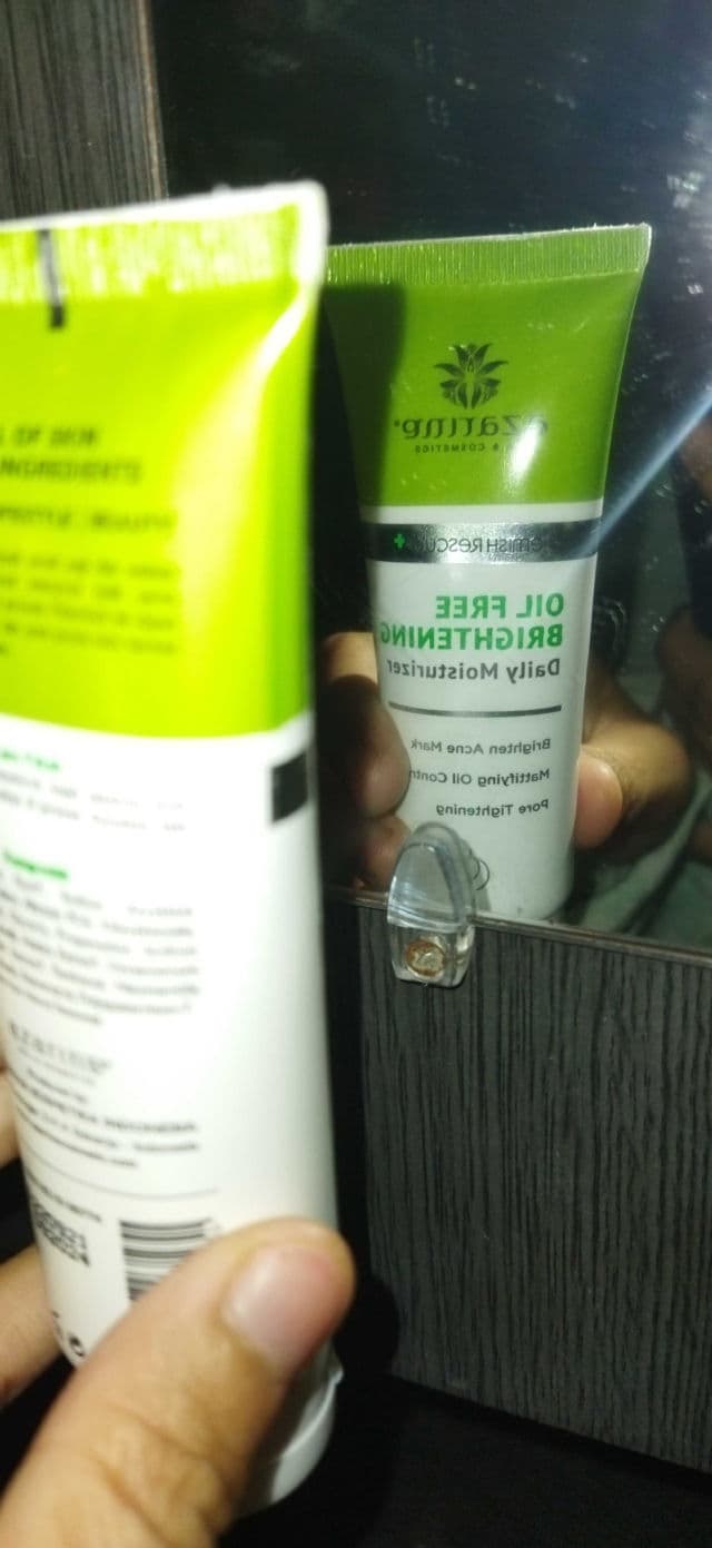 Azarine Oil Free Brightening Daily Moisturizer review photo by Picky58158