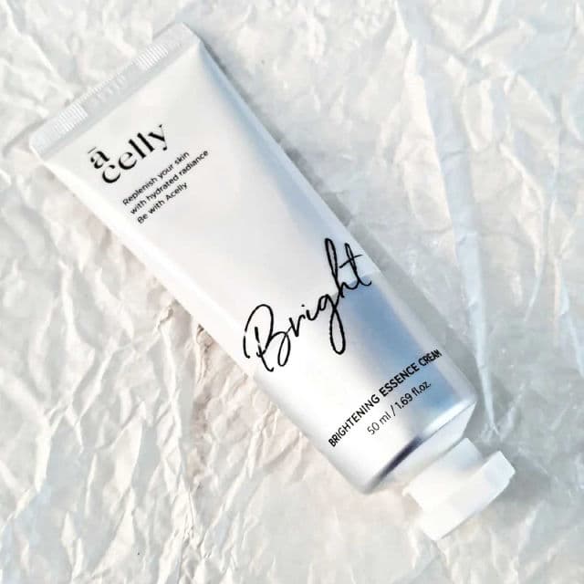 Acelly Brightening Essence review photo by prisci
