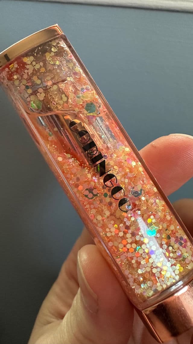 Coringco Shalala Snow Ball Lip Balm #03 Swan's Lake review photo by KittyRay