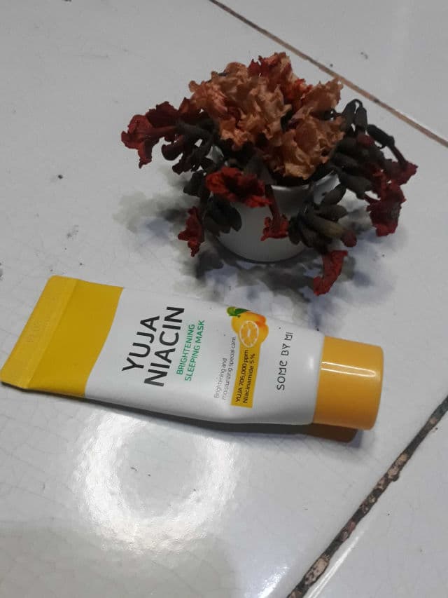 Some By Mi Yuja Niacin Brightening Moisture Gel Cream review photo by Aina18