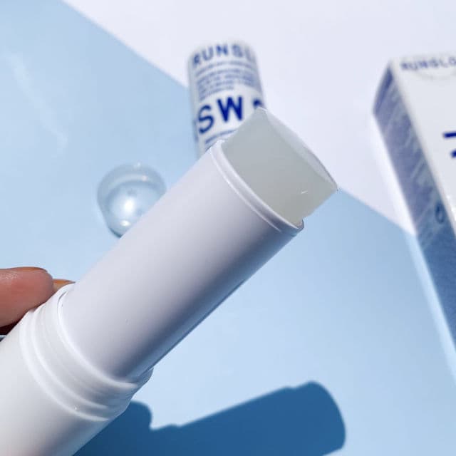 Runslow Anti-aging Moisture Stick review photo by farabeautydiary