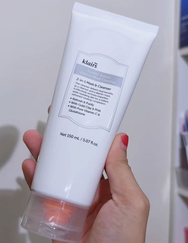 Dear, Klairs Freshly Juiced Vitamin Mask Cleanser review photo by farabeautydiary