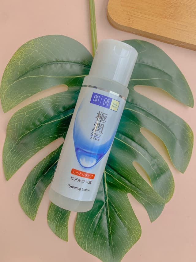 Hada Labo Hydrating Lotion review photo by farabeautydiary