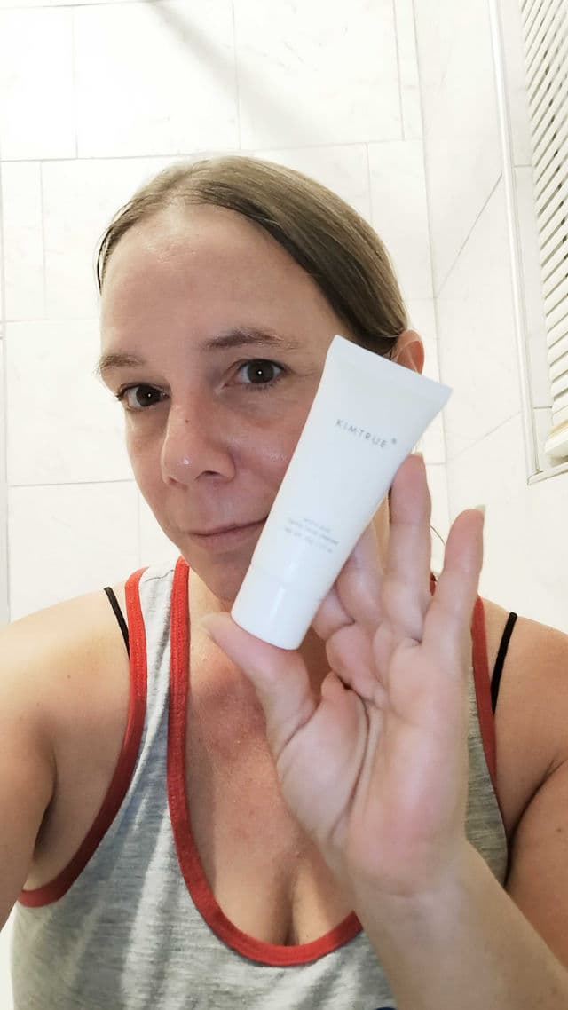 Kimtrue Amino Acid Gentle Facial Cleanser review photo by lookingmybest