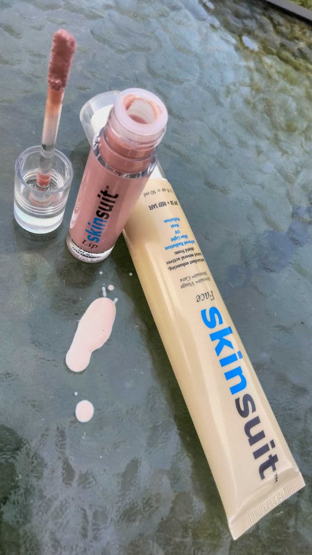 Skin Authority SkinSuit Lip review photo by lookingmybest