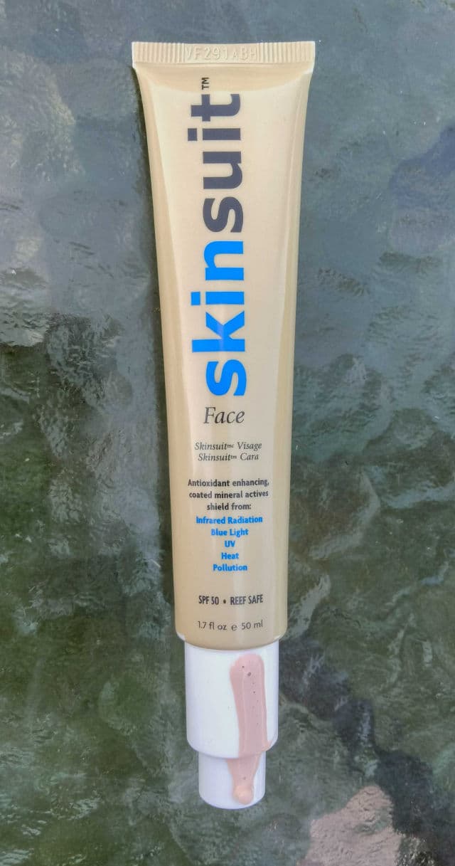 Skin Authority SkinSuit Face review photo by lookingmybest