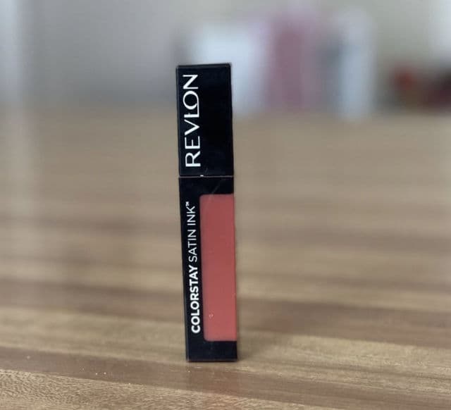 Revlon ColorStay Satin Ink review photo by Khamoshi