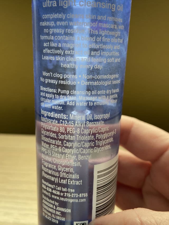 Neutrogena Ultra Light Cleansing Oil review photo by nuobeier