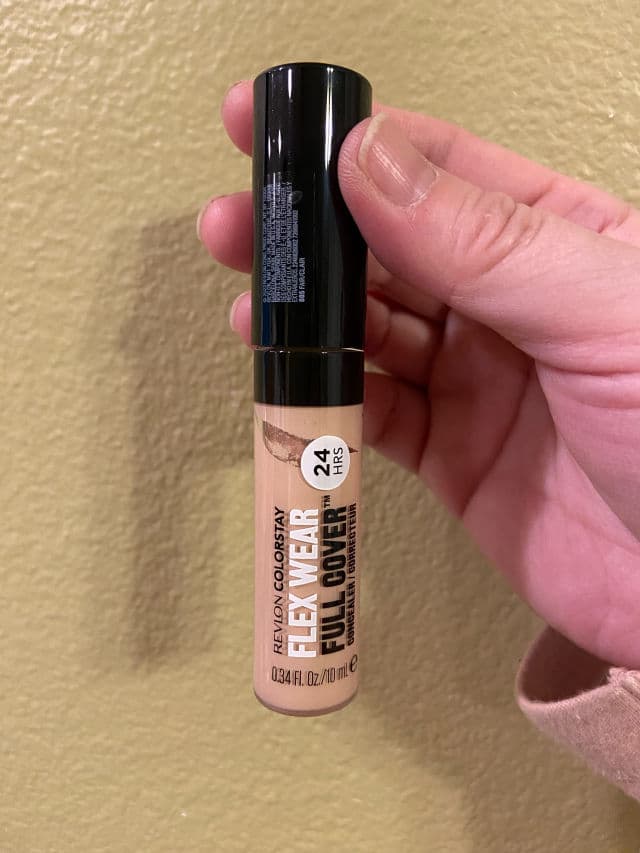 Revlon ColorStay Flex Wear Full Cover Concealer review photo by nuobeier