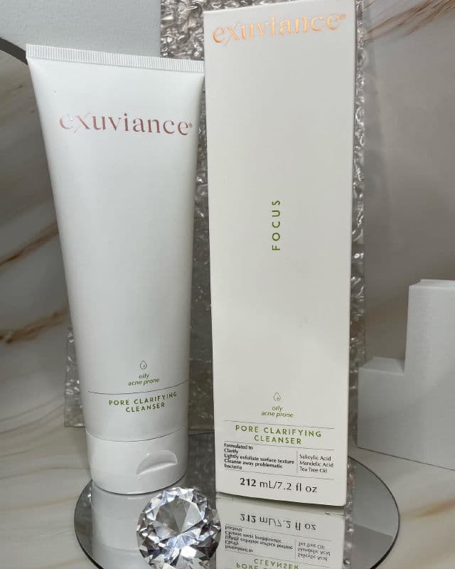 Exuviance Pore Clarifying Cleanser review photo by ianaM